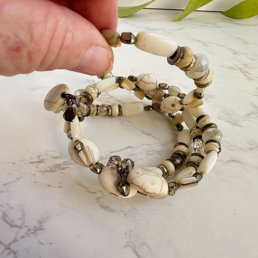 Boho White Stone Memory Wire Bracelet, Rustic Southwest Wrap Bracelet - Picture 3 of 5